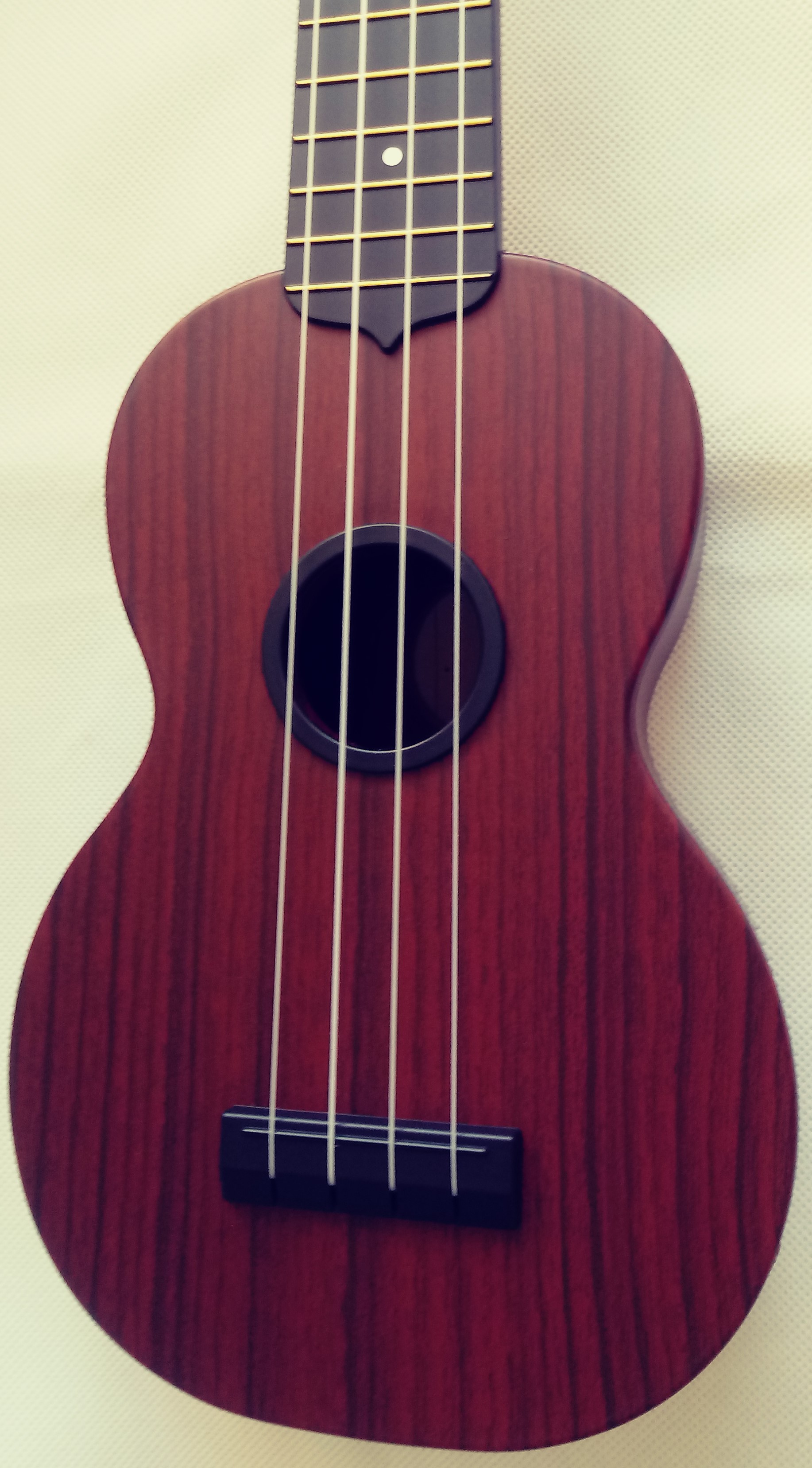 AUDIANA sopránové ukulele, imitace dřeva